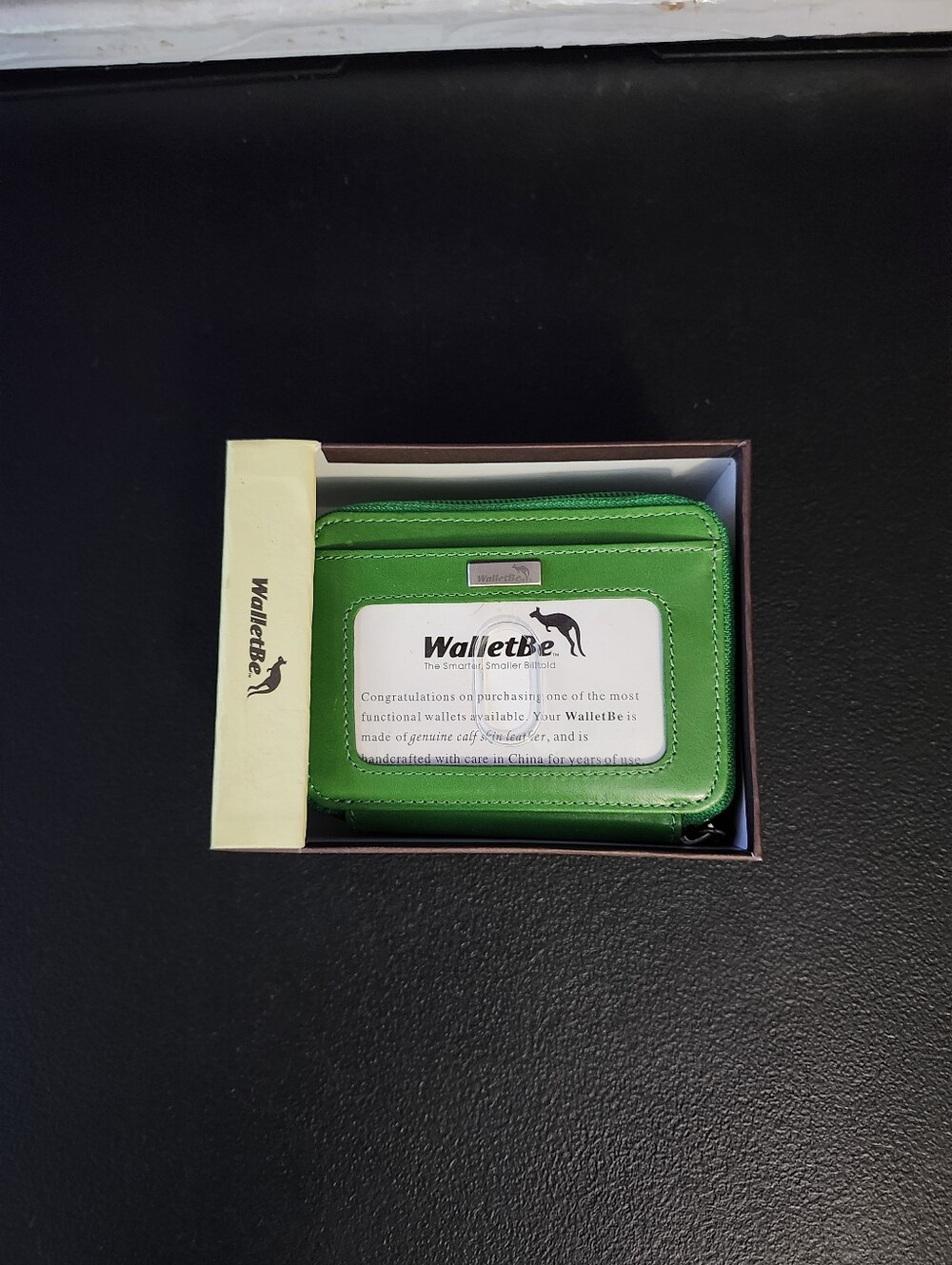 WalletBe Carry Wallet With Strap (Color: Green)